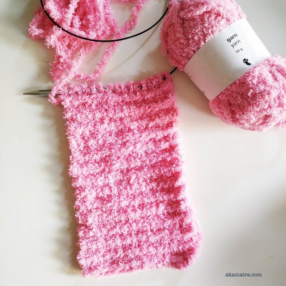 fluffy kids slippers knitting pattern flat knitted