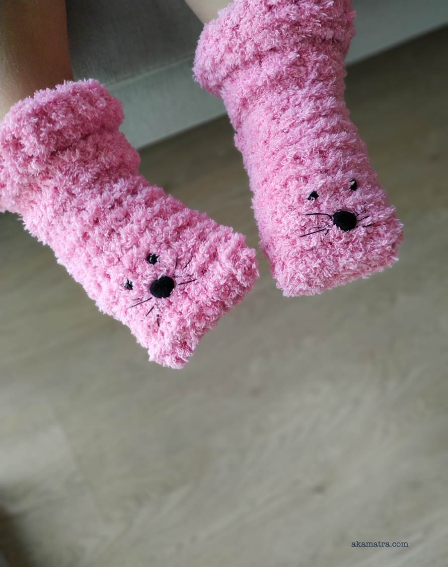 fluffy kids slippers knitting pattern free