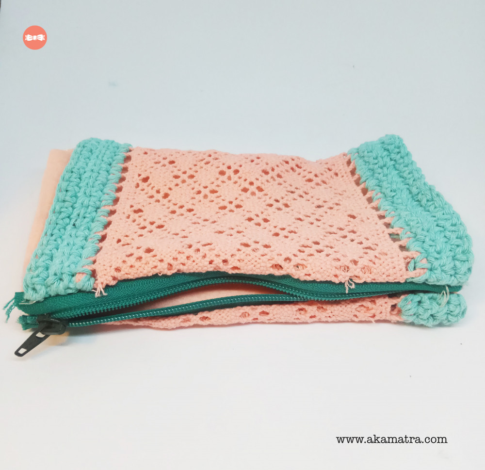 Make up case crochet pattern - Akamatra