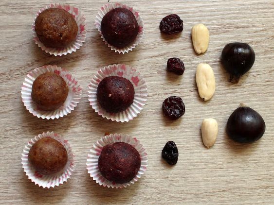 Nutty power bites - A sugar free, vegan, paleo treat