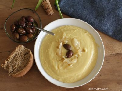 Broad bean puree recipe - Greek fava- Vegan